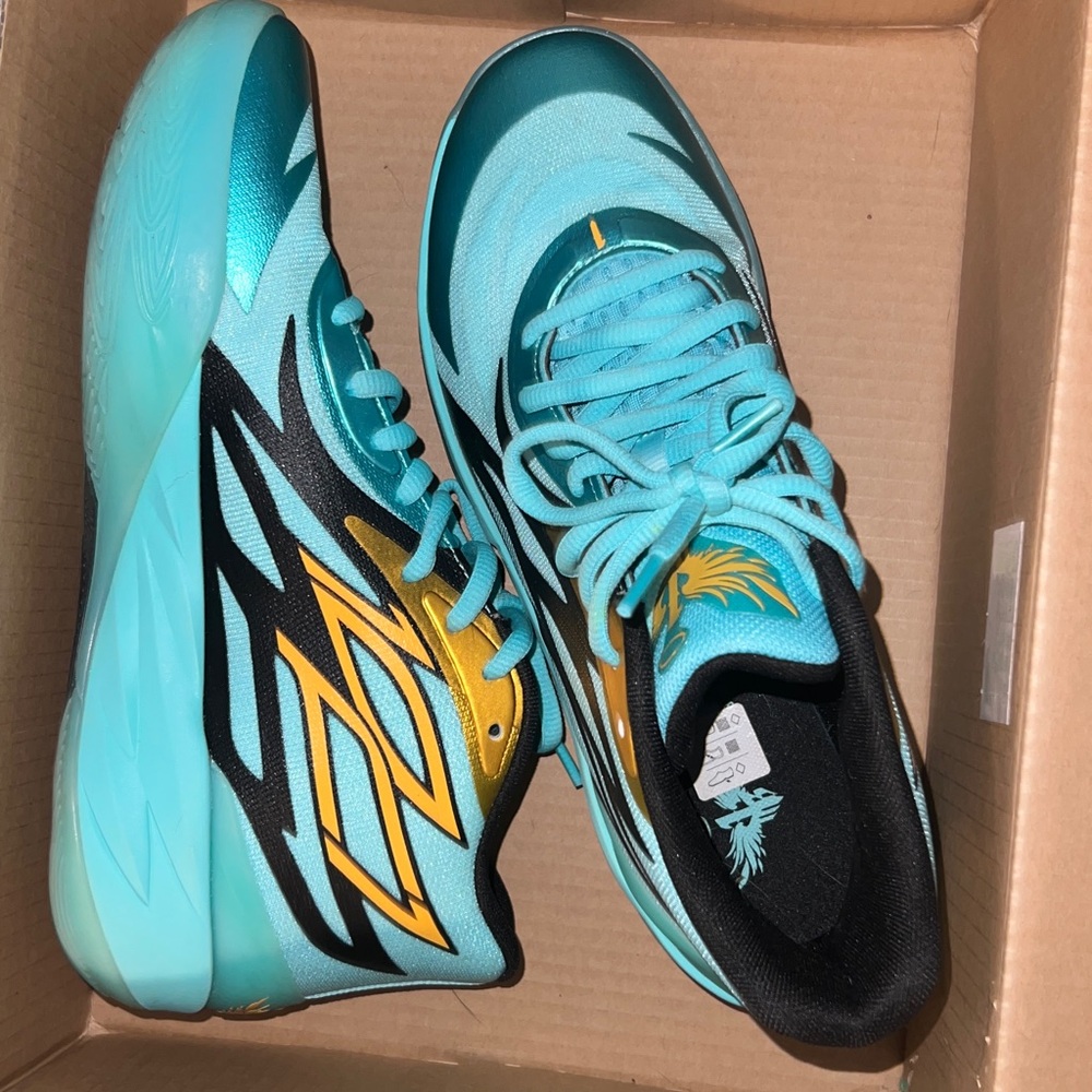 Men's Puma MB.02 Honeycomb Melo Basketball Shoes 10 Elektro Aqua 377590 01 - Picture 6 of 14